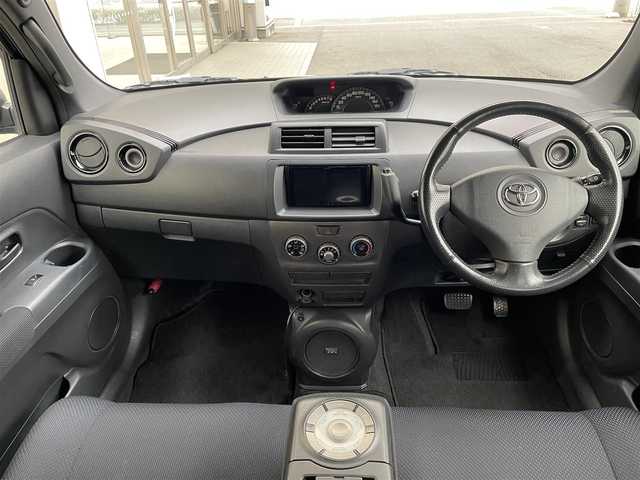 トヨタ ｂＢ S Qバージョン 大阪府 2006(平18)年 7.8万km ブラックマイカメタリック 社外ディスプレイオーディオ/（Bluetooth ）/前後ドライブレコーダー/純正１５インチアルミホイール/純正フロアマット/スマートキー/取扱説明書