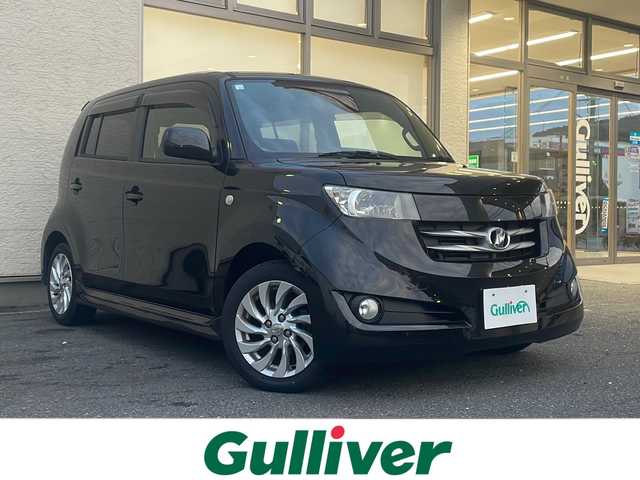 トヨタ ｂＢ S Qバージョン 大阪府 2006(平18)年 7.8万km ブラックマイカメタリック 社外ディスプレイオーディオ/（Bluetooth ）/前後ドライブレコーダー/純正１５インチアルミホイール/純正フロアマット/スマートキー/取扱説明書