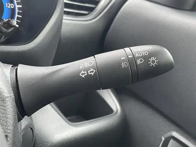 日産 ルークス ハイウェイスター X 静岡県 2023(令5)年 1.5万km ホワイトパール 純正ナビ/（AM/FM/CD/DVD/BT)/フルセグTV/アラウンドビューモニター/バックカメラ/両側パワースライドドア/左側ハンズフリースライドドア/ビルトインETC/スマートキー/プッシュスタート/スペアキー×１/LEDヘッドライト/純正14インチアルミホイール/純正フロアマット/快適パック/エマージェンシーブレーキ/レーンキープアシスト/横滑り防止装置/コーナーセンサー/ドライブレコーダー/取扱説明書/保証書