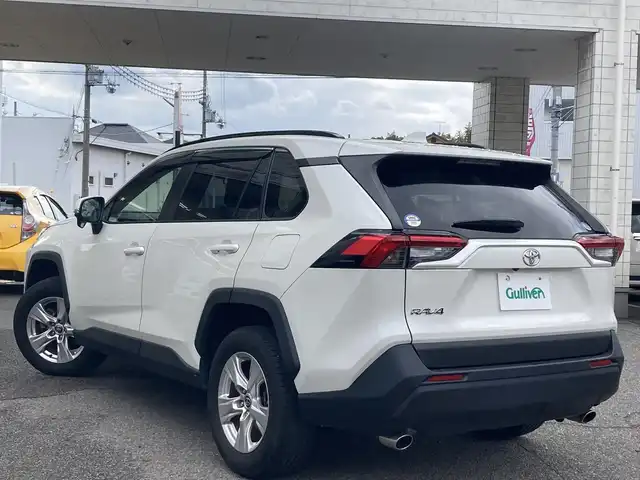 トヨタ ＲＡＶ４ X 兵庫県 2020(令2)年 5万km ホワイトパールクリスタルシャイン 社外ＳＤナビ/・フルセグＴＶ/・Bluetooth/オートライト/オートハイビーム/スマートキー/スペアキー/バックカメラ/純正アルミ/純正フロアマット/ＥＴＣ