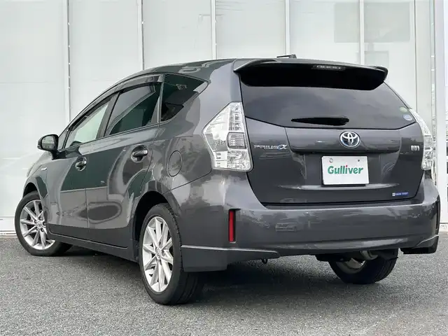 トヨタ プリウス α S ツーリングセレクション 福岡県 2012(平24)年 5.3万km グレーメタリック ・アルパインナビ/（BLUETOOTH/フルセグ/バックカメラ/DVD再生/・ETC/・電動格納ミラー/・カーテンエアバッグ/・純正フロアマット/・CDチェンジャー/・プッシュスタート/・スマートキー/・保証書/・取扱説明書/・ドリンクホルダー