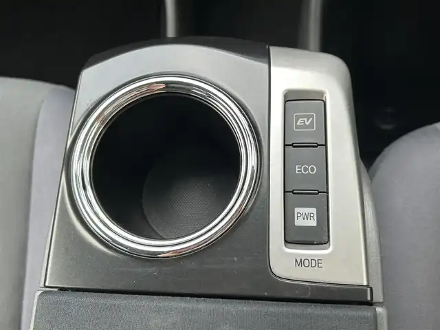 トヨタ プリウス α S ツーリングセレクション 福岡県 2012(平24)年 5.3万km グレーメタリック ・アルパインナビ/（BLUETOOTH/フルセグ/バックカメラ/DVD再生/・ETC/・電動格納ミラー/・カーテンエアバッグ/・純正フロアマット/・CDチェンジャー/・プッシュスタート/・スマートキー/・保証書/・取扱説明書/・ドリンクホルダー