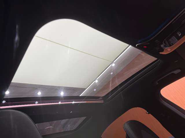 メルセデス・ベンツ Ｍ・ベンツ Ｃ２２０ｄ アバンギャルド　AMGライン 千葉県 2022(令4)年 3.1万km ポーラホワイト レザーエクスクルーシブＰＫＧ　/ベーシックＰＫＧ　/リアアクスルステアリング　/パノラマＳＲ　/革シート　/ＡＣＣ　/ナビ　/ＴＶ　/３６０°　/Ｂｕｒｍｅｓｔｅｒサウンド　/シートヒーター　/電動トランク　/衝突軽減Ｂ
