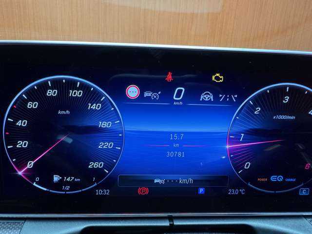 メルセデス・ベンツ Ｍ・ベンツ Ｃ２２０ｄ アバンギャルド　AMGライン 千葉県 2022(令4)年 3.1万km ポーラホワイト レザーエクスクルーシブＰＫＧ　/ベーシックＰＫＧ　/リアアクスルステアリング　/パノラマＳＲ　/革シート　/ＡＣＣ　/ナビ　/ＴＶ　/３６０°　/Ｂｕｒｍｅｓｔｅｒサウンド　/シートヒーター　/電動トランク　/衝突軽減Ｂ