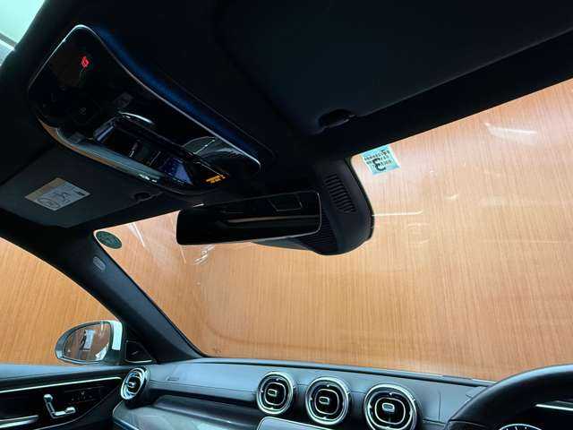 メルセデス・ベンツ Ｍ・ベンツ Ｃ２２０ｄ アバンギャルド　AMGライン 千葉県 2022(令4)年 3.1万km ポーラホワイト レザーエクスクルーシブＰＫＧ　/ベーシックＰＫＧ　/リアアクスルステアリング　/パノラマＳＲ　/革シート　/ＡＣＣ　/ナビ　/ＴＶ　/３６０°　/Ｂｕｒｍｅｓｔｅｒサウンド　/シートヒーター　/電動トランク　/衝突軽減Ｂ