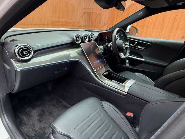 メルセデス・ベンツ Ｍ・ベンツ Ｃ２２０ｄ アバンギャルド　AMGライン 千葉県 2022(令4)年 3.1万km ポーラホワイト レザーエクスクルーシブＰＫＧ　/ベーシックＰＫＧ　/リアアクスルステアリング　/パノラマＳＲ　/革シート　/ＡＣＣ　/ナビ　/ＴＶ　/３６０°　/Ｂｕｒｍｅｓｔｅｒサウンド　/シートヒーター　/電動トランク　/衝突軽減Ｂ