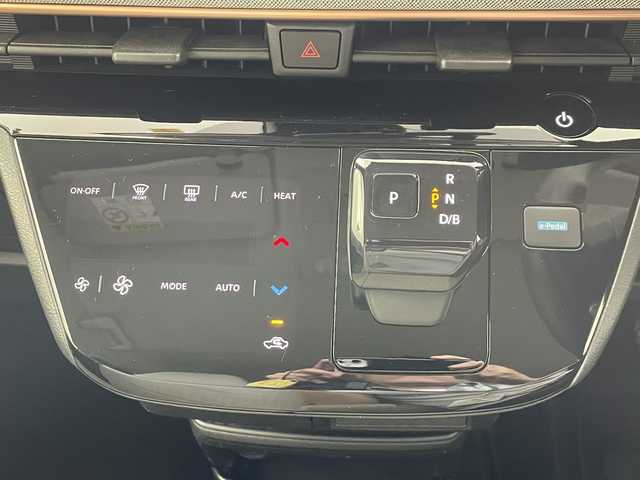 日産 サクラ X 大分県 2022(令4)年 4.2万km ブルーグリーン 色コード【D32】/ワンオーナー/エマージェンシーブレーキ/LDW（車線逸脱警報）/アラウンドビューモニター/純正ナビ/フルセグTV/DVD/BT/ステアリングスイッチ/ETC/プッシュスタート/電動パーキング/オートホールド機能/電動格納ミラー/純正フロアマット/オートライト/LEDヘッドライト/コーナーセンサー/純正14インチアルミホイール