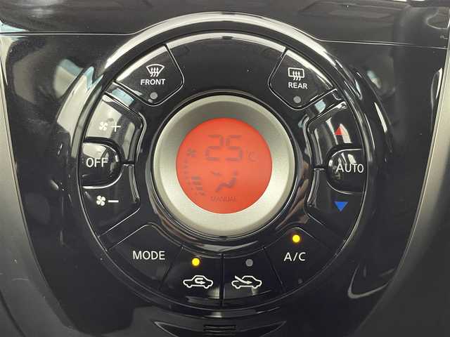 日産 ノート メダリスト 富山県 2013(平25)年 7.5万km スーパーブラック ワンオーナー/純正ナビ（MC313D-W）/フルセグTV/全方位カメラ/ハーフレザーシート/プッシュスタート/スマートキー/LED/オートライト/アイドリングストップ/横滑り防止装置/ETC/ヘッドライトレベライザー/革巻きステアリング/保証書/取扱説明書