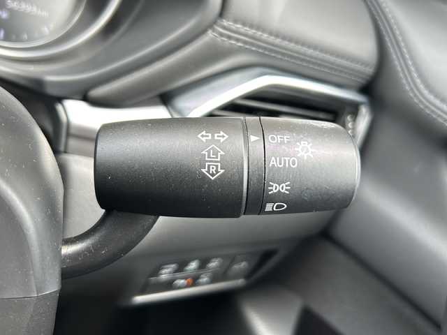 マツダ ＣＸ－５ 20S プロアクティブ 静岡県 2019(平31)年 5.7万km 赤 シティブレーキサポート/・衝突軽減ブレーキ/・アクティブクルーズコントロール/・レーンキープサポート/・ロードサインアシスト/純正メーカーナビ/・フルセグTV/Bluetooth/ラジオ/主要装備/・バックカメラ/・ヘッドアップディスプレイ/・コーナーセンサー/・シートヒーター/・ハンドルヒーター/・パワーバックドア/・オートホールド/・ドライブレコーダー/・ステアリングリモコン/・オートライト/・革巻きステアリング/・パワーシート/・プッシュスタート/・スマートキー