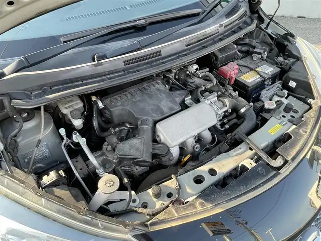 日産 ノート ニスモ 山形県 2015(平27)年 3.4万km スーパーブラック SDナビ:CN-RE05WD/（フルセグTV/FM/AM/BT/CD)/走行中TV視聴可/盗難防止装置/横滑り防止装置/LEDヘッドライト/LEDフォグランプ/カロッツェリアツィーター/スペアキー有/スタッドレスタイヤ積み込み（社外AW）/プッシュスタート/ドアバイザー/保証書/取扱説明書