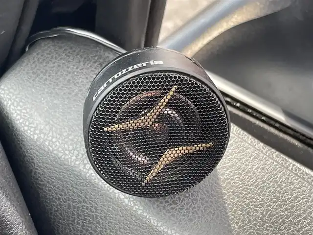 日産 ノート ニスモ 兵庫県 2015(平27)年 3.4万km スーパーブラック (株)IDOMが運営する【じしゃロン神戸名谷店】の自社ローン専用車両になりますこちらは現金またはオートローンご利用時の価格です。自社ローンご希望の方は別途その旨お申付け下さい。/SDナビ:CN-RE05WD/（フルセグTV/FM/AM/BT/CD)/走行中TV視聴可/盗難防止装置/横滑り防止装置/LEDヘッドライト/LEDフォグランプ/カロッツェリアツィーター/スペアキー有/装着タイヤ　スタッドレスタイヤ/スタッドレスタイヤ積み込み（社外AW）（2本目）/プッシュスタート/ドアバイザー/保証書/取扱説明書