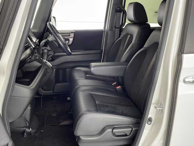 ホンダ Ｎ ＢＯＸ カスタム G L ターボ ホンダセンシング 宮崎県 2018(平30)年 6.9万km プラチナホワイトパール ホンダセンシング/クルーズコントロール/ケンウッドオーディオナビ/　TV/FM/AM/CD/DVD/Bluetooth/バックカメラ/プラズマクラスター搭載フルオートエアコン/パドルシフト/電動格納ミラー/ウインカーミラー/ETC/ドアバイザー/ステアリングスイッチ/純正フロアマット/プッシュスタート/アイドリングストップ