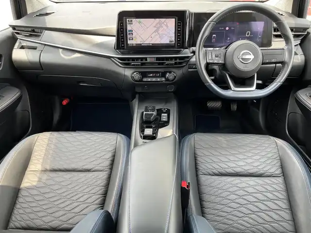 日産 ノート オーテック 奈良県 2021(令3)年 2万km オーロラフレアブルーパール /スーパーブラック 2トーン 純正ナビ(フルセグTV/CD/AM・FM/BT)/バックカメラ/ビルトインETC2.0/前方ドラレコ/衝突被害軽減ブレーキ/車線逸脱警報/VDC(ビークルダイナミクスコントロール)/オートブレーキホールド/LEDヘッドランプ/フォグランプ/純正16インチアルミホイール/本革巻きステアリング/レザレットシート/純正フロアマット/スペアキー