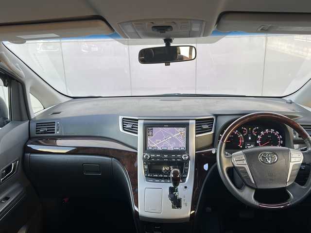 トヨタ ヴェルファイア 2．4Z 埼玉県 2012(平24)年 10.1万km ボルドーマイカメタリック (株)IDOMが運営する【じしゃロン熊谷店】の自社ローン専用車両になりますこちらは現金またはオートローンご利用時の価格です。自社ローンご希望の方は別途その旨お申付け下さい/HDDナビ/（フルセグTV/CD/Bluetooth/AM/FM）/両側パワースライドドア/ETC/バックカメラ/全周囲カメラ/オートHIDヘッドライト/ステアリングスイッチ/オットマン/ドアバイザー/ウィンカーミラー/電動格納ミラー/純正１８インチAW