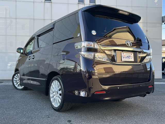 トヨタ ヴェルファイア 2．4Z 埼玉県 2012(平24)年 10.1万km ボルドーマイカメタリック (株)IDOMが運営する【じしゃロン熊谷店】の自社ローン専用車両になりますこちらは現金またはオートローンご利用時の価格です。自社ローンご希望の方は別途その旨お申付け下さい/HDDナビ/（フルセグTV/CD/Bluetooth/AM/FM）/両側パワースライドドア/ETC/バックカメラ/全周囲カメラ/オートHIDヘッドライト/ステアリングスイッチ/オットマン/ドアバイザー/ウィンカーミラー/電動格納ミラー/純正１８インチAW