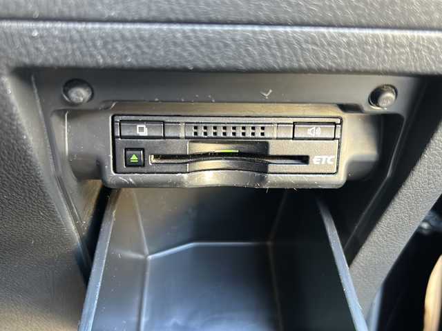 トヨタ ヴェルファイア 2．4Z 埼玉県 2012(平24)年 10.1万km ボルドーマイカメタリック (株)IDOMが運営する【じしゃロン熊谷店】の自社ローン専用車両になりますこちらは現金またはオートローンご利用時の価格です。自社ローンご希望の方は別途その旨お申付け下さい/HDDナビ/（フルセグTV/CD/Bluetooth/AM/FM）/両側パワースライドドア/ETC/バックカメラ/全周囲カメラ/オートHIDヘッドライト/ステアリングスイッチ/オットマン/ドアバイザー/ウィンカーミラー/電動格納ミラー/純正１８インチAW