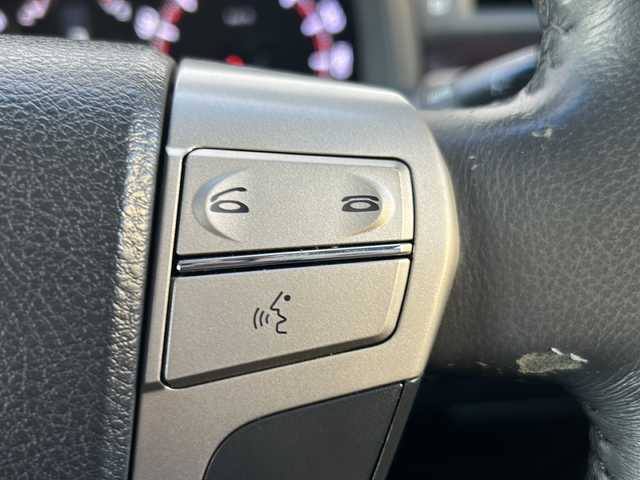 トヨタ ヴェルファイア 2．4Z 埼玉県 2012(平24)年 10.1万km ボルドーマイカメタリック (株)IDOMが運営する【じしゃロン熊谷店】の自社ローン専用車両になりますこちらは現金またはオートローンご利用時の価格です。自社ローンご希望の方は別途その旨お申付け下さい/HDDナビ/（フルセグTV/CD/Bluetooth/AM/FM）/両側パワースライドドア/ETC/バックカメラ/全周囲カメラ/オートHIDヘッドライト/ステアリングスイッチ/オットマン/ドアバイザー/ウィンカーミラー/電動格納ミラー/純正１８インチAW