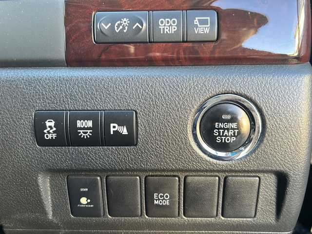 トヨタ ヴェルファイア 2．4Z 埼玉県 2012(平24)年 10.1万km ボルドーマイカメタリック (株)IDOMが運営する【じしゃロン熊谷店】の自社ローン専用車両になりますこちらは現金またはオートローンご利用時の価格です。自社ローンご希望の方は別途その旨お申付け下さい/HDDナビ/（フルセグTV/CD/Bluetooth/AM/FM）/両側パワースライドドア/ETC/バックカメラ/全周囲カメラ/オートHIDヘッドライト/ステアリングスイッチ/オットマン/ドアバイザー/ウィンカーミラー/電動格納ミラー/純正１８インチAW