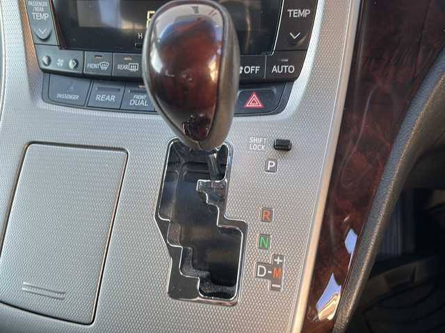 トヨタ ヴェルファイア 2．4Z 埼玉県 2012(平24)年 10.1万km ボルドーマイカメタリック (株)IDOMが運営する【じしゃロン熊谷店】の自社ローン専用車両になりますこちらは現金またはオートローンご利用時の価格です。自社ローンご希望の方は別途その旨お申付け下さい/HDDナビ/（フルセグTV/CD/Bluetooth/AM/FM）/両側パワースライドドア/ETC/バックカメラ/全周囲カメラ/オートHIDヘッドライト/ステアリングスイッチ/オットマン/ドアバイザー/ウィンカーミラー/電動格納ミラー/純正１８インチAW