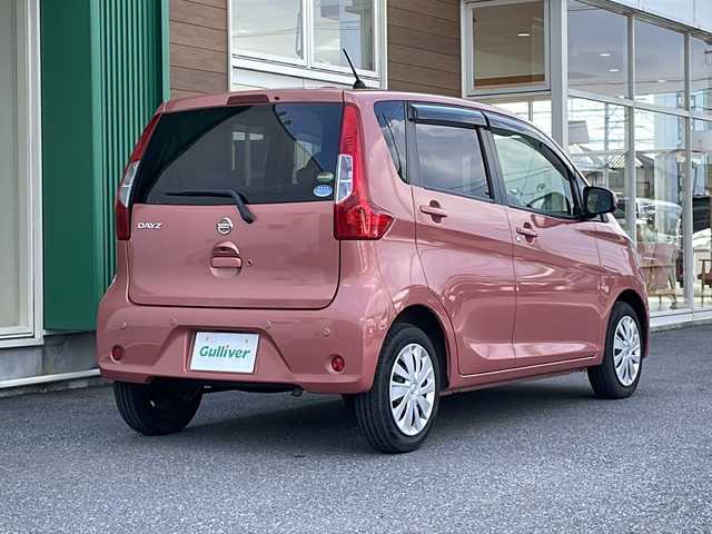 日産 デイズ X 岐阜県 2018(平30)年 7.4万km ブロッサムピンク 禁煙車/ワンオーナー/純正ディスプレイオーディオ/AM/FM/BT/USB/HDMI/アラウンドビューモニター /エマージェンシーブレーキ /純正ドライブレコーダー/アイドリングストップ/横滑り防止/オートエアコン/純正フロアマット/純正ドアバイザー/インテリジェントキー /プッシュスタート