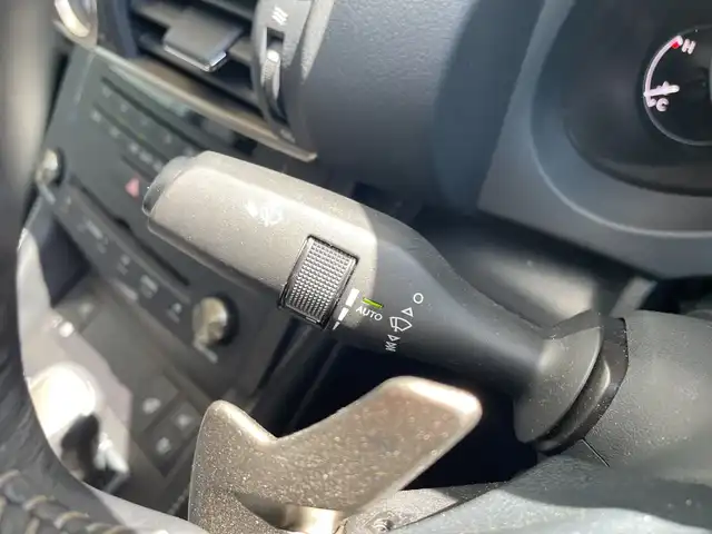 レクサス ＲＣ 350 バージョンL 愛知県 2015(平27)年 2.8万km ホワイトパールクリスタルシャイン 純正ナビ/TV/Bluetooth接続/バックモニター/衝突被害軽減ブレーキ/レーンディパーチャーアラート/ブラインドスポットモニター/レーダークルーズコントロール/サンルーフ/純正LEDヘッドライト/フォグライト/クリアランスソナー/電動パワーシート/シートヒーター/シートエアコン/シートメモリー/ビルトインETC/純正ドライブレコーダー/純正18インチアルミホイール/純正フロアマット