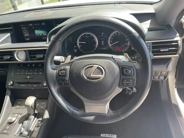 レクサス ＲＣ 350 バージョンL 愛知県 2015(平27)年 2.8万km ホワイトパールクリスタルシャイン 純正ナビ/TV/Bluetooth接続/バックモニター/衝突被害軽減ブレーキ/レーンディパーチャーアラート/ブラインドスポットモニター/レーダークルーズコントロール/サンルーフ/純正LEDヘッドライト/フォグライト/クリアランスソナー/電動パワーシート/シートヒーター/シートエアコン/シートメモリー/ビルトインETC/純正ドライブレコーダー/純正18インチアルミホイール/純正フロアマット