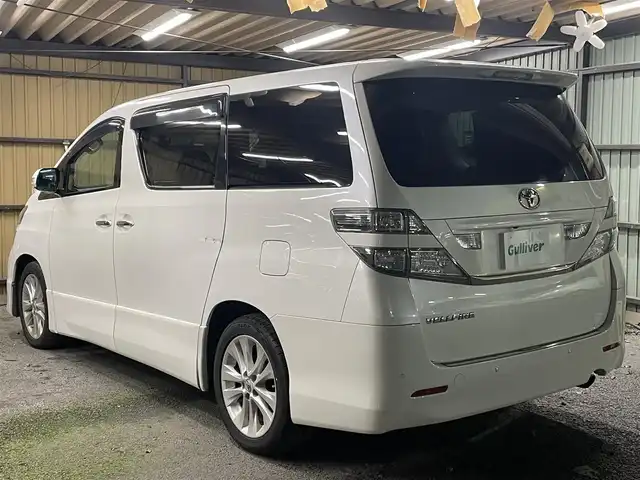 トヨタ ヴェルファイア 2．4Z 埼玉県 2008(平20)年 10.4万km ホワイトパールクリスタルシャイン 純正ＨＤＤナビ＆フルセグＴＶ/　（ＤＶＤ＆ＣＤ＆ＭＳＶ＆ＢＴ）/フリップダウンモニター/バックカメラ/ＥＴＣ/前方ドライブレコーダー/ウッドコンビステアリング/ステアリングリモコン/両側パワースライドドア/クリアランスソナー/純正エアロ/純正１８inアルミホイール/オートライト/ＨＩＤライト/フォグランプ/ウィンカーミラー/電動格納ミラー/Ｗ＆サイド＋カーテンエアバッグ/横滑り防止装置/ＡＢＳ/ドアバイザー/フロアマット/取扱説明書