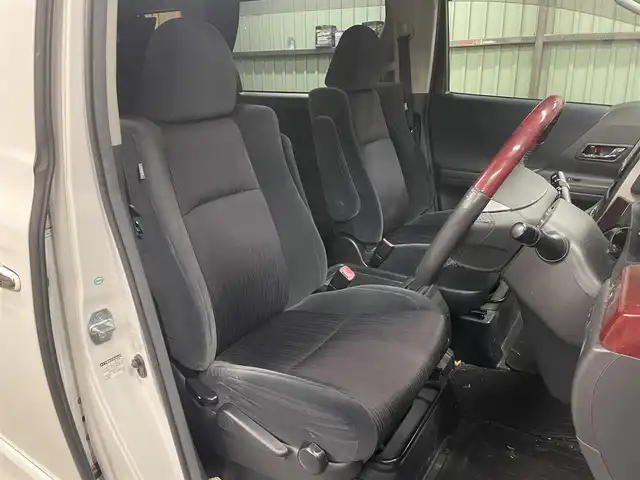 トヨタ ヴェルファイア 2．4Z 埼玉県 2008(平20)年 10.4万km ホワイトパールクリスタルシャイン 純正ＨＤＤナビ＆フルセグＴＶ/　（ＤＶＤ＆ＣＤ＆ＭＳＶ＆ＢＴ）/フリップダウンモニター/バックカメラ/ＥＴＣ/前方ドライブレコーダー/ウッドコンビステアリング/ステアリングリモコン/両側パワースライドドア/クリアランスソナー/純正エアロ/純正１８inアルミホイール/オートライト/ＨＩＤライト/フォグランプ/ウィンカーミラー/電動格納ミラー/Ｗ＆サイド＋カーテンエアバッグ/横滑り防止装置/ＡＢＳ/ドアバイザー/フロアマット/取扱説明書