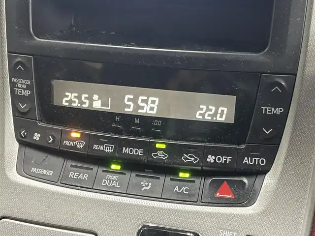 トヨタ ヴェルファイア 2．4Z 埼玉県 2008(平20)年 10.4万km ホワイトパールクリスタルシャイン 純正ＨＤＤナビ＆フルセグＴＶ/　（ＤＶＤ＆ＣＤ＆ＭＳＶ＆ＢＴ）/フリップダウンモニター/バックカメラ/ＥＴＣ/前方ドライブレコーダー/ウッドコンビステアリング/ステアリングリモコン/両側パワースライドドア/クリアランスソナー/純正エアロ/純正１８inアルミホイール/オートライト/ＨＩＤライト/フォグランプ/ウィンカーミラー/電動格納ミラー/Ｗ＆サイド＋カーテンエアバッグ/横滑り防止装置/ＡＢＳ/ドアバイザー/フロアマット/取扱説明書