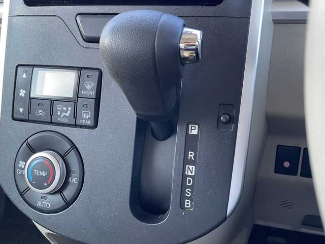 ダイハツ タント X SAⅡ 山口県 2015(平27)年 7.8万km シルキーグリーンP 純正ナビ/CD/DVD/Bluetooth/バックカメラ/片側パワースライドドア/衝突被害軽減システム/スマートキー /ETC/ドライブレコーダー/取扱説明書