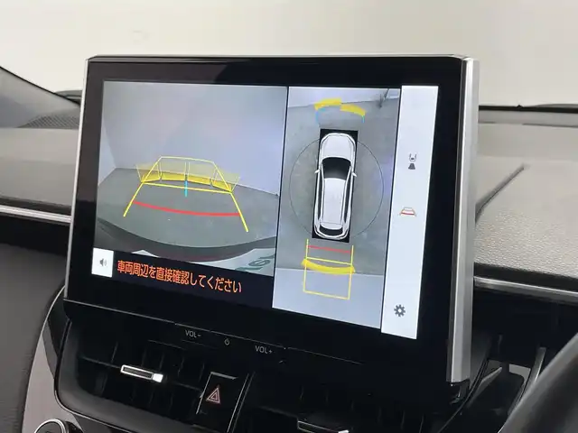 トヨタ カローラ クロス ハイブリッド Z 埼玉県 2025(令7)年 1.3万km 赤 パノラマルーフ　純正ディスプレイオーディオ　パノラミックビューモニター　ＢＳＭ　セーフティセンス　レーダークルーズ　ビルトインＥＴＣ２．０　シートヒーター　ワイヤレス充電　オートハイビーム　ＬＥＤ