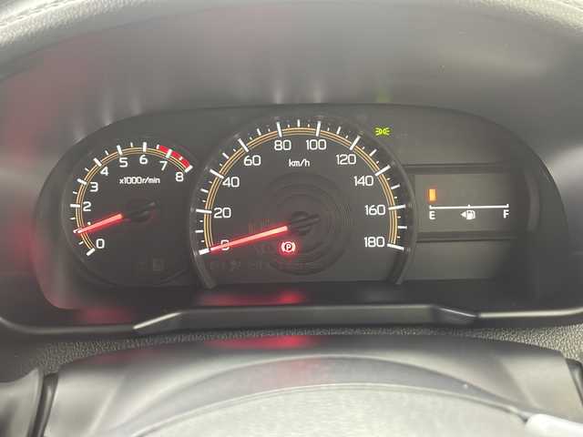 トヨタ ルーミー G 愛知県 2021(令3)年 2.8万km ブラックマイカメタリック /禁煙車//純正オーディオ//ETC//社外デジタルルームミラー//スマートアシスト//衝突回避支援ブレーキ//衝突警報機能//車線逸脱警報//路側逸脱警報//ふらつき警報//前後方誤発進抑制//先行車発進お知らせ//オートハイビーム//前後コーナーセンサー//LEDヘッドライト//オートライト//両側電動スライドドア//フロントシートウォークスルー//社外フロアマット//ステアリングスイッチ//プッシュスタート//電動格納ミラー//アイドリングストップ//新車保証書・取扱説明書