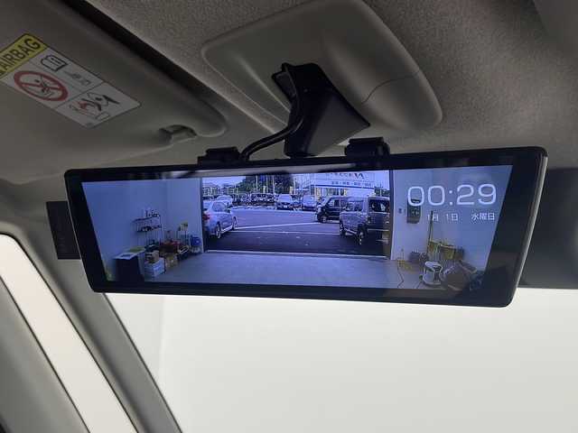 トヨタ ルーミー G 愛知県 2021(令3)年 2.8万km ブラックマイカメタリック /禁煙車//純正オーディオ//ETC//社外デジタルルームミラー//スマートアシスト//衝突回避支援ブレーキ//衝突警報機能//車線逸脱警報//路側逸脱警報//ふらつき警報//前後方誤発進抑制//先行車発進お知らせ//オートハイビーム//前後コーナーセンサー//LEDヘッドライト//オートライト//両側電動スライドドア//フロントシートウォークスルー//社外フロアマット//ステアリングスイッチ//プッシュスタート//電動格納ミラー//アイドリングストップ//新車保証書・取扱説明書