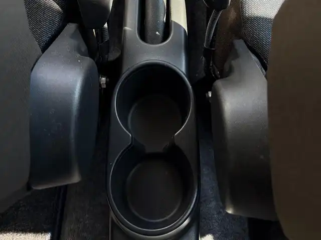 スズキ アルト ハイブリッドS 長崎県 2023(令5)年 1万km アーバンブラウンパールメタリック 2トーン 衝突被害軽減ブレーキ/純正ディスプレイオーディオ/・Bluetooth/・Apple Car Play/・Android Auto/バックカメラ/レーンキープアシスト/ビルトインETC/シートヒーター/コーナーセンサー/LEDオートライト/ステアリングスイッチ/ヘッドライトレベライザー/横すべり防止装置/アイドリングストップ