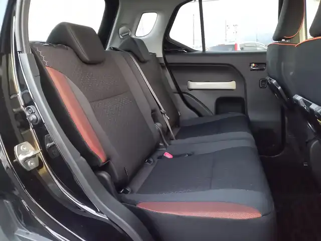 スズキ クロスビー HYBRID MZ 福井県 2018(平30)年 6.1万km スーパーブラックパール 3トーンコーディネート 4WD/純正8インチナビ（CN-RZ83）/・（フルセグTV/CD/DVD/Bluetooth）/デュアルセンサーブレーキサポート/レーンキープアシスト/ダウンヒルアシスト/クルーズコントロール/全方位カメラ/ETC/前後ドライブレコーダー/純正フロアマット/オートLEDライト/オートマチックハイビーム/純正16インチAW/スマートキー