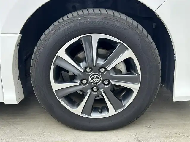 トヨタ ノア Si ダブルバイビーⅡ 岡山県 2019(令1)年 5.1万km ホワイトパールクリスタルシャイン 純正10インチナビ（NSZN-Z68T）/・FM/AM/Bluetooth/フルセグ/CD/DVD/バックカメラ/12.1インチフリップダウンモニター/両側電動スライドドア/ハーフレザーシート/ドライブレコーダー/ビルトインETC2.0/トヨタセーフティーセンス/・プリクラッシュセーフティ/・レーンキープアシスト/・レーダークルーズコントロール/・オートマチックハイビーム/LEDヘッドライト/・フォグライト/純正16インチアルミ/フロアマット