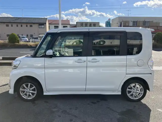 ダイハツ タント カスタム X トップED SA 三重県 2014(平26)年 8万km パールホワイトⅢ ♪スマートアシスト/ ・低速域衝突回避支援ブレーキ機能/ ・誤発進抑制制御機能/ ・先行車発進お知らせ機能/♪ケンウッドナビ/ ・フルセグ・Bluetooth/ ・USB・DVD/ ・録音機能　/♪バックカメラ/♪パワースライドドア/♪LEDヘッドライト/♪フォグライト/♪オートライト/♪ステアリングスイッチ/♪ハーフレザーシート/♪スマートキー×2/♪プッシュスタート/♪アイドリングストップ/♪リアサンシェード/♪ウィンカーミラー/♪オートリトラクタブルミラー/♪フロアマット/♪ドアバイザー