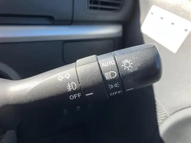 ダイハツ タント カスタム X トップED SA 三重県 2014(平26)年 8万km パールホワイトⅢ ♪スマートアシスト/ ・低速域衝突回避支援ブレーキ機能/ ・誤発進抑制制御機能/ ・先行車発進お知らせ機能/♪ケンウッドナビ/ ・フルセグ・Bluetooth/ ・USB・DVD/ ・録音機能　/♪バックカメラ/♪パワースライドドア/♪LEDヘッドライト/♪フォグライト/♪オートライト/♪ステアリングスイッチ/♪ハーフレザーシート/♪スマートキー×2/♪プッシュスタート/♪アイドリングストップ/♪リアサンシェード/♪ウィンカーミラー/♪オートリトラクタブルミラー/♪フロアマット/♪ドアバイザー