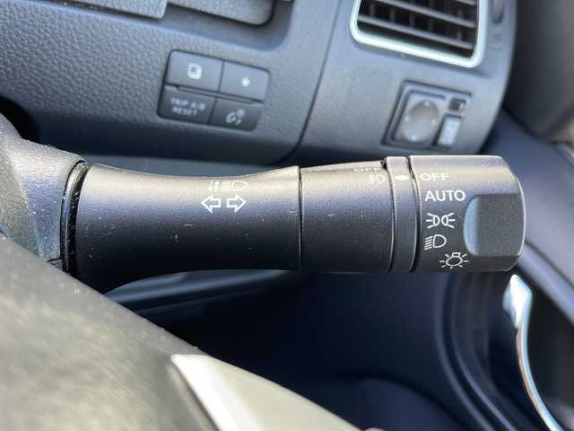 日産 セレナ ハイウェイスター S HV エアロ 静岡県 2013(平25)年 3.4万km スーパーブラック /社外ナビ/地デジTV//社外CD/DVD/Bluetooth//バックカメラ//両側パワースライドドア//ディスチャージ//ETC//純正16インチAW//スマートキー//保証書//取説