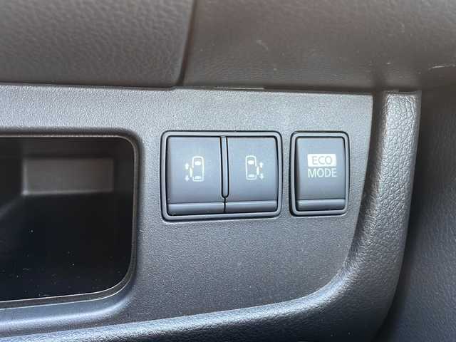 日産 セレナ ハイウェイスター S HV エアロ 静岡県 2013(平25)年 3.4万km スーパーブラック /社外ナビ/地デジTV//社外CD/DVD/Bluetooth//バックカメラ//両側パワースライドドア//ディスチャージ//ETC//純正16インチAW//スマートキー//保証書//取説