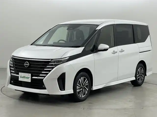 日産 セレナ e－パワー ハイウェイスター V 福岡県 2025(令7)年 0.1万km未満 プリズムホワイト 登録済未使用車　/純正１２．３ＤＡナビ　/全方位カメラ　/ナビ連動前後ドラレコ　/ＥＴＣ２．０　/置くだけ充電　/コーナーセンサー　/エマージェンシーブレーキ　/ＢＳＭ　/両側電動スライドドア　/デジタルルームミラー