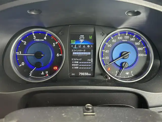 トヨタ ハイラックス Z 愛知県 2017(平29)年 8万km スーパーホワイトⅡ 社外ナビ（AM/FM/BT/フルセグ/CD）/ETC/プリクラッシュセーフティ/クルーズコントロール/レーンディパーチャーアラート/前方ドラレコ/バックカメラ/フロントカメラ/レザーシートカバー/4WD/ダウンヒルアシストコントロール/LEDヘッドランプ/フォグランプ/ステアリングスイッチ/プッシュスタート/オートライト