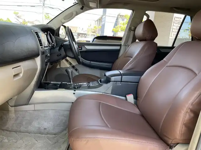 トヨタ ハイラックス サーフ SSR－X 和歌山県 2006(平18)年 8.9万km シャンパンマイカM 禁煙車/社外ナビ/CD.DVD.TV/サンルーフ/オフロードタイヤ/積み込みスタッドレスタイヤ/レザー調シートカバー/スペアキー