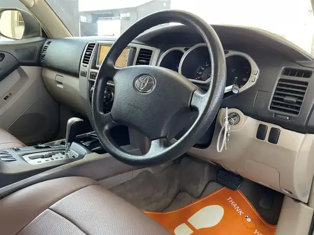 トヨタ ハイラックス サーフ SSR－X 和歌山県 2006(平18)年 8.9万km シャンパンマイカM 禁煙車/社外ナビ/CD.DVD.TV/サンルーフ/オフロードタイヤ/積み込みスタッドレスタイヤ/レザー調シートカバー/スペアキー