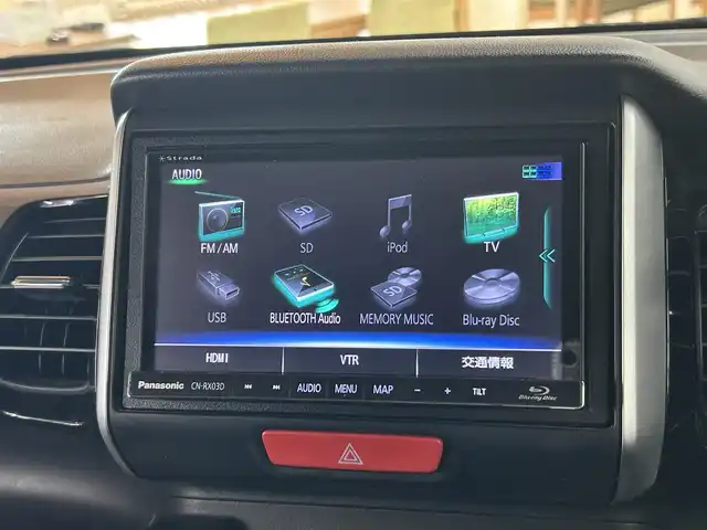 ホンダ Ｎ ＢＯＸ カスタム G Lパッケージ 宮崎県 2017(平29)年 9.9万km クリスタルブラックパール /ナビ(CN-RX03D)//TV/CD/DVD/Bluetooth//バックカメラ//両側パワースライドドア//ビルトインETC//前席シートヒーター//純正フロアマット//純正アルミホイール//ドアバイザー//プッシュスタート//電格ウィンカーミラー//ステアリングスイッチ
