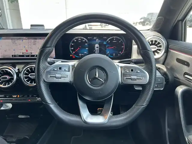 メルセデス・ベンツ Ｍ・ベンツ Ａ２００ｄ AMGライン 静岡県 2019(令1)年 8.4万km イリジウムシルバー 純正ナビ/フルセグ/Bluetooth/USB/ETC2.0/全方位/サンルーフ/ドライブレコーダー前/レザーシート/パワーシートD＋N/シートヒーターD＋N/純正アルミホイール/LEDヘッドライト/アンビエントライト/シートキネティクス/TSP/パートロニック/アクティレーンキープアシスト/HUD/アクティブブレーキアシスト/ブラインドスポットアシスト/アテンションアシスト/レーンチェンジアシスト/レーンキープアシスト/ダイナミックセレクト