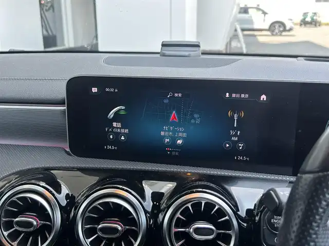 メルセデス・ベンツ Ｍ・ベンツ Ａ２００ｄ AMGライン 静岡県 2019(令1)年 8.4万km イリジウムシルバー 純正ナビ/フルセグ/Bluetooth/USB/ETC2.0/全方位/サンルーフ/ドライブレコーダー前/レザーシート/パワーシートD＋N/シートヒーターD＋N/純正アルミホイール/LEDヘッドライト/アンビエントライト/シートキネティクス/TSP/パートロニック/アクティレーンキープアシスト/HUD/アクティブブレーキアシスト/ブラインドスポットアシスト/アテンションアシスト/レーンチェンジアシスト/レーンキープアシスト/ダイナミックセレクト