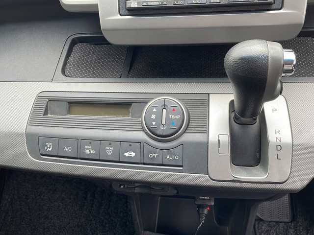 ホンダ フリード Gエアロ ハイウェイエディション 宮城県 2010(平22)年 10.8万km プレミアムブラキッシュパール 登録時走行距離107132km/社外ナビ　/AM・FM・ワンセグTV・CD・DVD・iPod/バックカメラ　/ＥＴＣ　/ドライブレコーダー　/片側パワースライドドア　/純正フロアマット　/ウォークスルー　/純正アルミホイール　/オートライト　/Ｗエアバッグ　/スペアキーあり/ワイパーデアイサー/3列シート