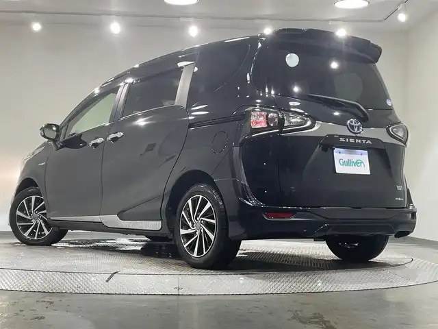 トヨタ シエンタ ハイブリッド ファンベースG 愛知県 2020(令2)年 3.4万km ブラックマイカ ９インチナビ（Bluetooth/フルセグTV/CD/DVD/SD/FM/AM/iPod/USB/HDMI/AUX）/モデリスタフロントエアロ　/被害軽減システム　/両側電動スライドドア　/シートヒーター　/ＥＴＣ　/バッグカメラ/クルーズコントロール/ドライブレコーダー/ステアリングヒーター　/レーンキープアシスト　/オートマチックハイビーム/プッシュスタート