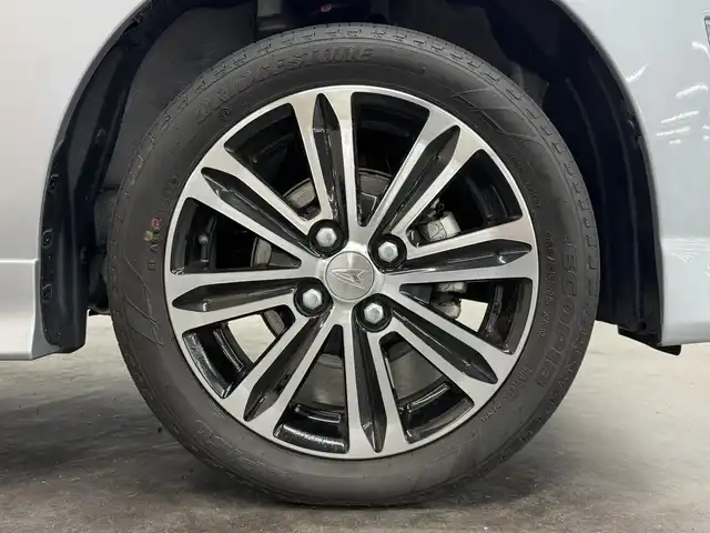 ダイハツ タント カスタム RS SA 三重県 2014(平26)年 2.1万km ブライトシルバーメタリック ガソリン・ターボ/FF/インパネCVT/純正 8インチナビ NSZN-W64DB/（CD/DVD/FM/AM/）/パノラマモニター（全周囲カメラ）/両側パワースライドドア/ドラレコ 前方/スマートアシスト/〇衝突回避支援システム/・衝突回避支援ブレーキ（対車両・対歩行者）/・衝突警報（対車両・対歩行者）/○横滑り防止装置/装備/・プッシュスタート/・スマートキーシステム/・LEDヘッドランプ/・フロントフォグランプ/・フルオートエアコン/・横滑り防止機能/・純正15inAW/・純正フロアマット/・取/ナビ取/・スマートキーx1、メカキーx2/など
